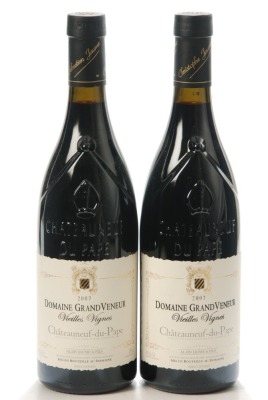 Chateauneuf-du-Pape Vieilles Vignes 2007 Alain Jaume & Fils Domaine Grand Veneur 2 bts In Bond