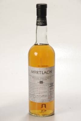 Mortlach Speyside Single Malt Whisky 32 Year old bt 01063 1972 70cl bt In Bond