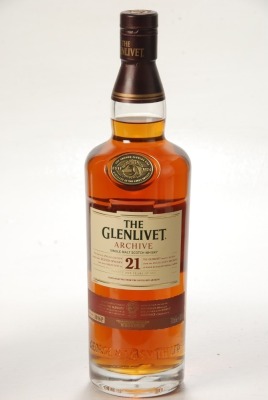 The Glenlivet Archive 21 Year Single Malt Whisky 43% NV 70cl bt In Bond