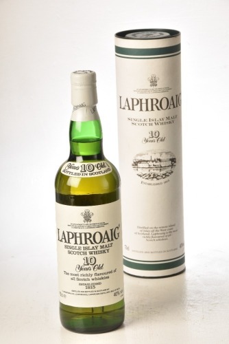 Laphroaig 10 yr old in Tin 1 x 70cl bts